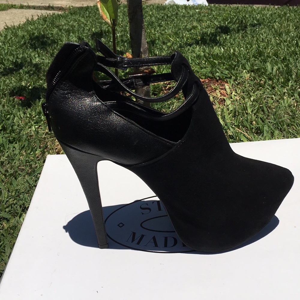 Women's Steve Madden booties